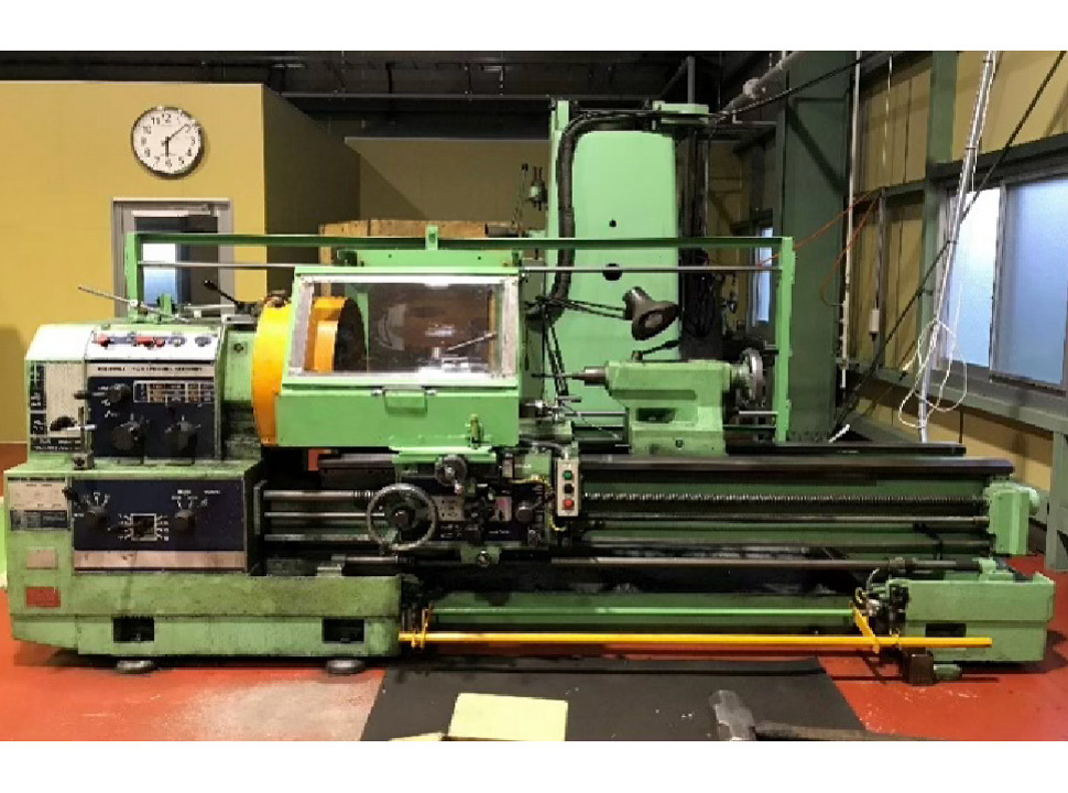 汎用旋盤イメージ